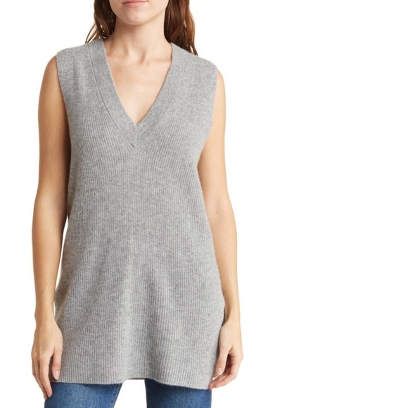NEW Skull Cashmere 360 Cashmere Fiona Sleeveless V-neck sweater in